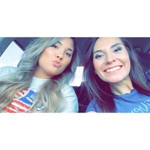 Meet your Posher, Kayla